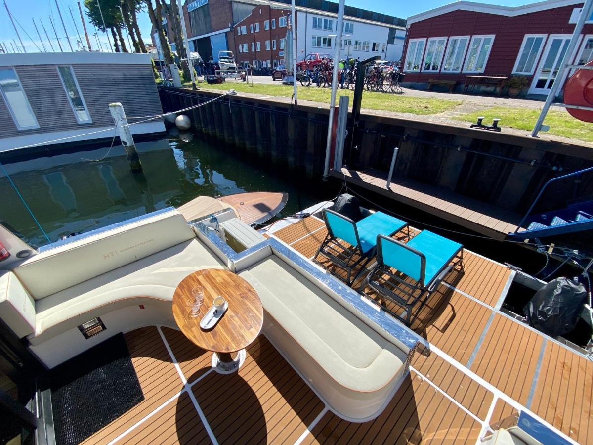Hausboot Mit Traumlage In Luebeck-Travemuende Hotel Екстериор снимка